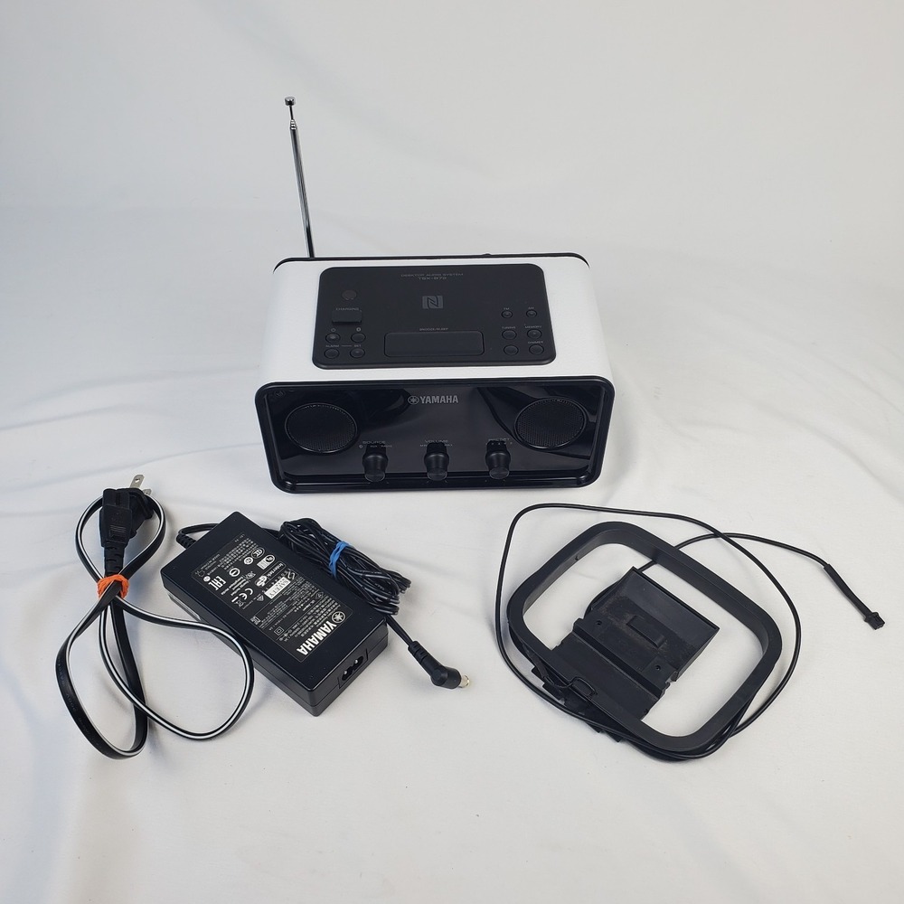 YAMAHA TSX-B72 White Desktop Audio System Bluetooth Radio w/ am Antenna WORKING